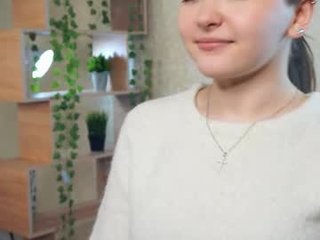 marlashonts teen cam babe wants to be fucked online as hard as possible