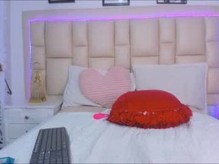 lala__ink latina cam girl wants spanked hard on camera