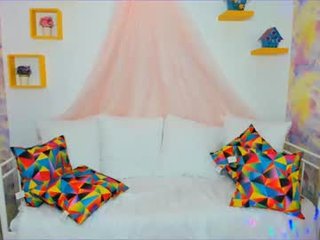 sue_brown teen cam babe wants to be fucked online as hard as possible