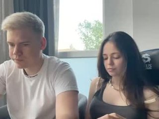 muzamiya horny couple adores fucking online