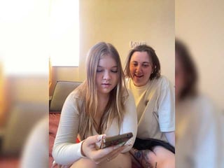 fackbeachtrup webcam couple going crazy in live sex orgy