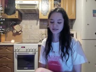 cutiekitty_cb sex cam with a horny cute cam girl that's also incredibly naughty
