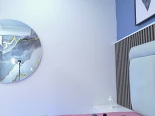lily__star asian cam babe with small tits offer their holes for hot live sex