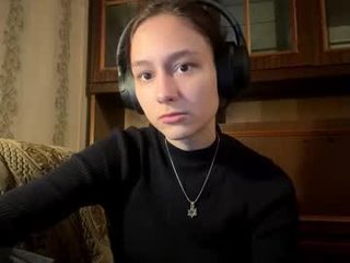 maricruzsilleman cam girl with tiny tits loves yoga posing onlive cam