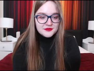 alissa_styles BBW cam girl with big tits shows off her fuck skills on camera