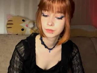 darleencouty redhead cam babe enjoys great live sex for more experience