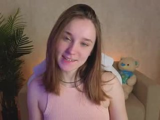 sweetieblush sex cam with a horny cute cam girl that's also incredibly naughty
