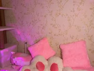 sweettbabyye teen cam babe wants to be fucked online as hard as possible