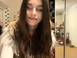 sanatroxell teen cam babe wants to be fucked online as hard as possible