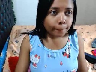 melika_sweet ebony cam girl with big tits