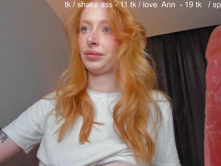 squirtprincess redhead cam babe enjoys great live sex for more experience