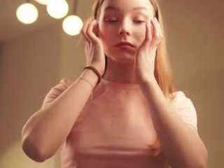 intheknoww teen cam babe wants to be fucked online as hard as possible