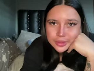 specialgirlxxx english cam girl with hairy pussy wants showing dirty live sex