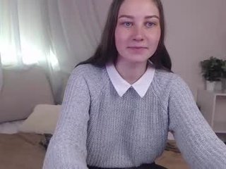 molly_moretti cam babe with big tits gets her hairy pussy fucked in all positions