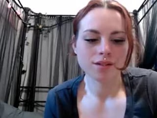 elinalaverins cam babe with big tits in private live sex show