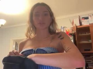 paytonpeachy nude cam bitch enjoys hard live sex on camera