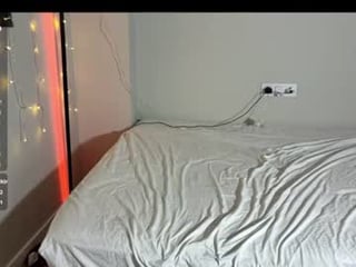 lumi_lady cam babe with big tits in private live sex show
