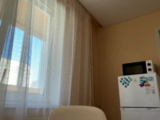 logancadarette teen cam babe wants to be fucked online as hard as possible