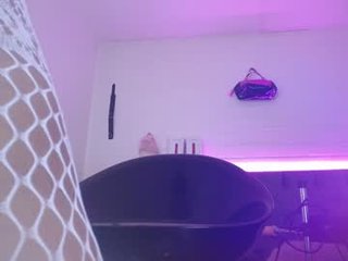 louise_nails ebony milf cam whore loves fucked in the ass on camera