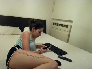 sagnic2345 english cam girl with hairy pussy wants showing dirty live sex
