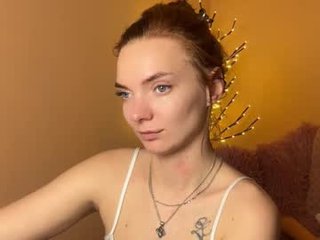 shinelikea_diamond redhead cam babe enjoys great live sex for more experience