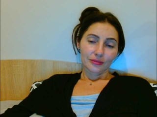 irina9793 english cam girl with hairy pussy wants showing dirty live sex