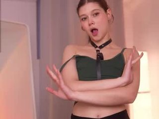 passi0nfruit_ teen cam babe wants to be fucked online as hard as possible