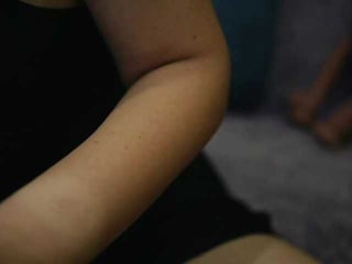 blackcat142 brunette cam babe presents kiss show online