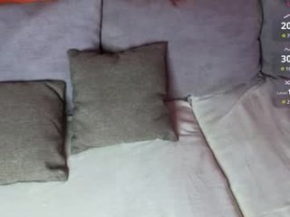 _watchmesmile_ cam babe with big tits in private live sex show