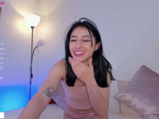 kazumiluna60 cam babe with small tits offer their holes for hot live sex