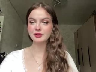 ashleighgittinger sex cam with a horny cute cam girl that's also incredibly naughty