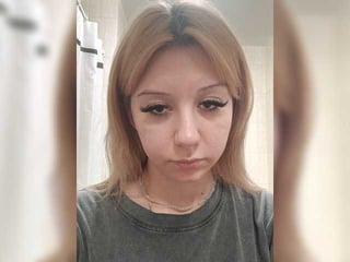 elise-sauvage russian cam whore - she's already inviting her tuttor to the world of lust and passion
