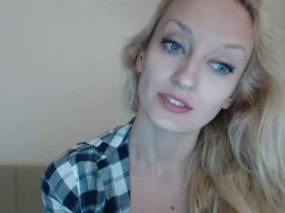 sonya_kelsey milf cam whore live sex in the chatroom
