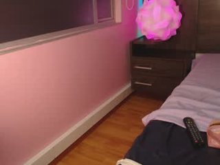 eva1green1 cam babe with big tits in private live sex show