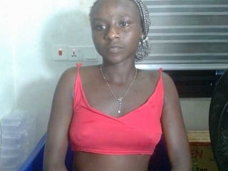 cornxslut hot ebony cam babe filmed this video for me