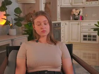revamcallister teen cam babe wants to be fucked online as hard as possible