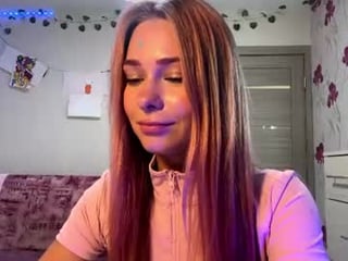 kikixie sex cam with a horny cute cam girl that's also incredibly naughty