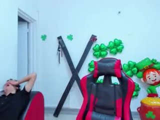 miabella_and_max webcam pair presents blowjob show online
