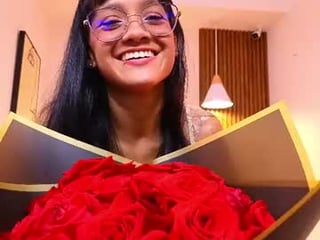 cherry_vixen_ cam babe with small tits offer their holes for hot live sex