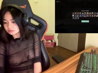 babiej_ petite asian cam girl in dirty live sex show