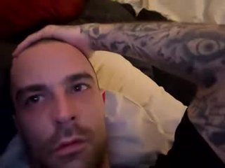 ecko201287 horny couple adores fucking online