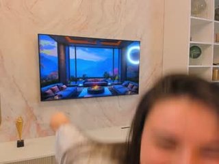 blissgroves sex cam with a horny cute cam girl that's also incredibly naughty