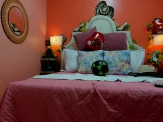 dalila_najjar_ latina cam milf wants fucking with one horny guy online