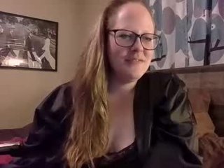 amyaphrodite hot cum dripping from beautiful cam babe pussy