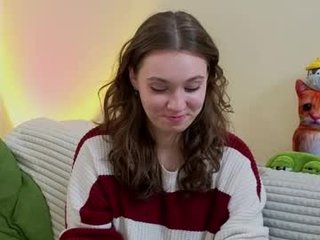 hettiesalsa teen cam babe wants to be fucked online as hard as possible