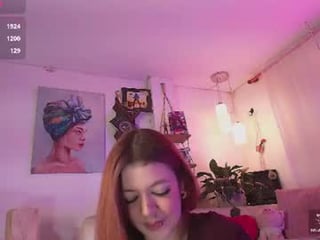 hannah_lovee redhead cam babe enjoys great live sex for more experience