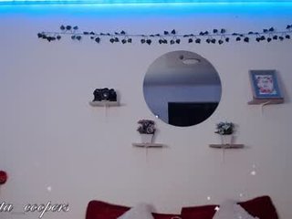 julieta_cooper20 cam girl wants gets spanking action on camera