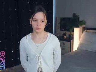 meryldell teen cam babe wants to be fucked online as hard as possible