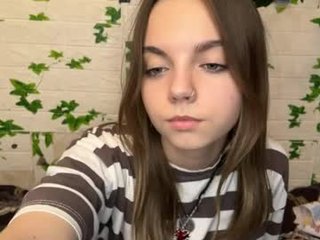 armandahaley teen cam babe wants to be fucked online as hard as possible