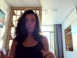 asleyfabello teen cam babe wants to be fucked online as hard as possible
